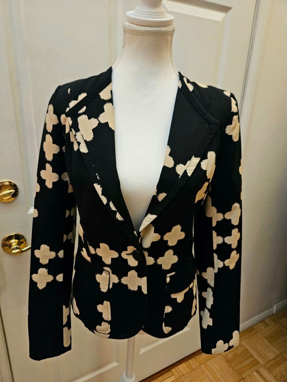 Y2K L.A.M.B. Gwen Stefani Black Cream Cotton Silk Preppy Punk Jacket Blazer